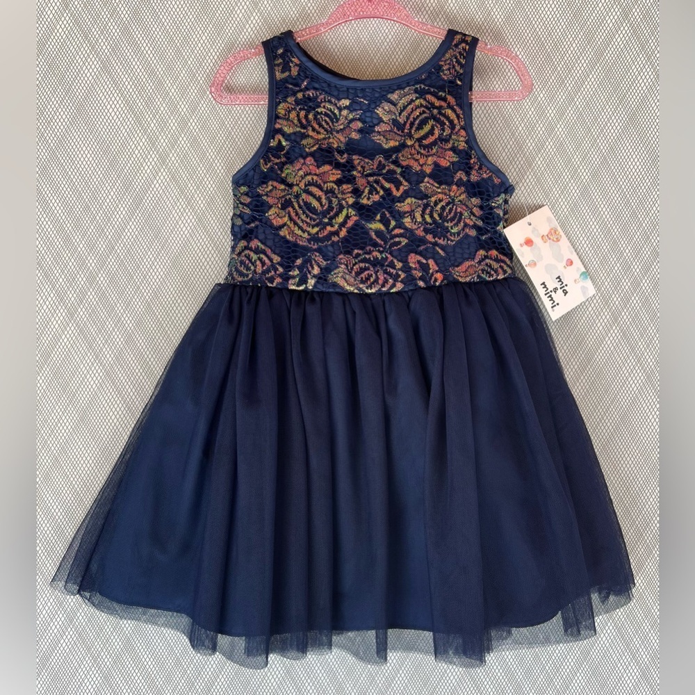 mia and mimi- Floral sleeveless navy Lace Dress NWT (Size 2t)